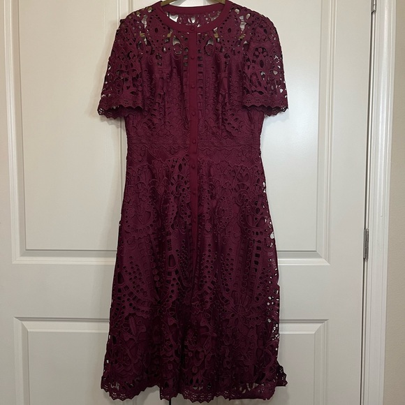 ANTONIO MELANI Burgundy Lace Midi Dress - Picture 1 of 12